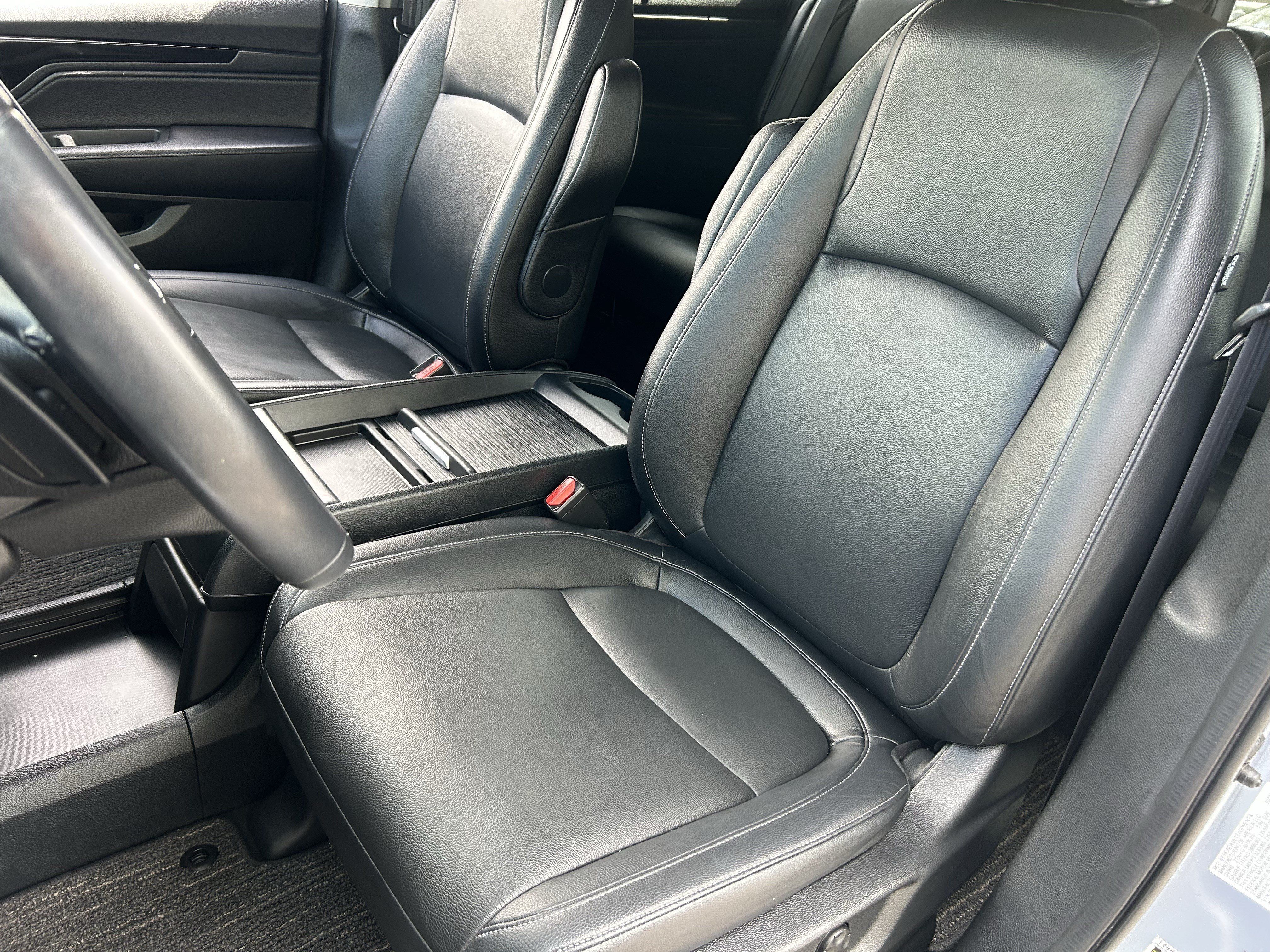 Used 2023 Honda Odyssey Touring image 19
