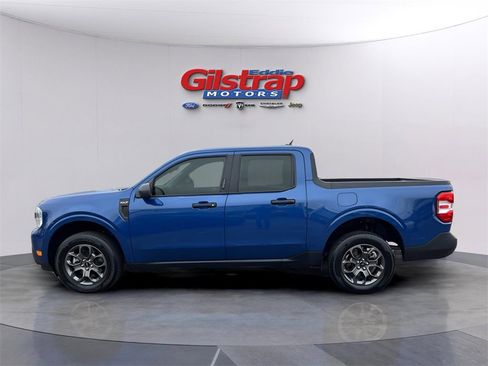 Used 2023 Ford Maverick XLT image 3