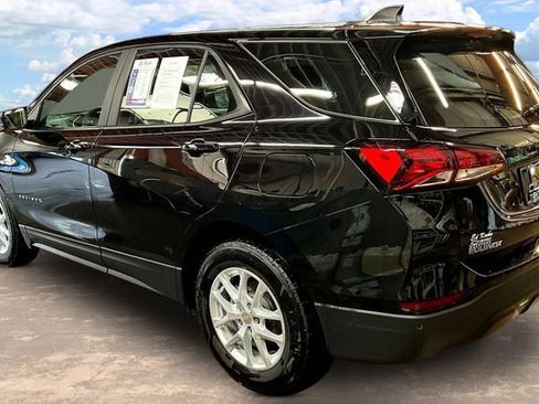 Used 2024 Chevrolet Equinox LS image 4