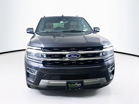 Used 2024 Ford Expedition Limited image 2