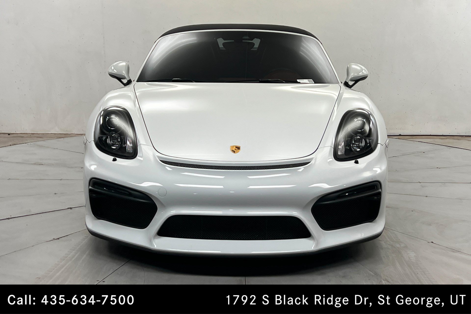 Used 2016 Porsche Boxster Spyder RWD image 8