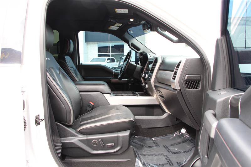 Used 2019 Ford F350 Platinum w/ Platinum Ultimate Package AWD/4WD image 32