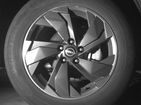 Used 2025 Nissan Rogue SV image 13