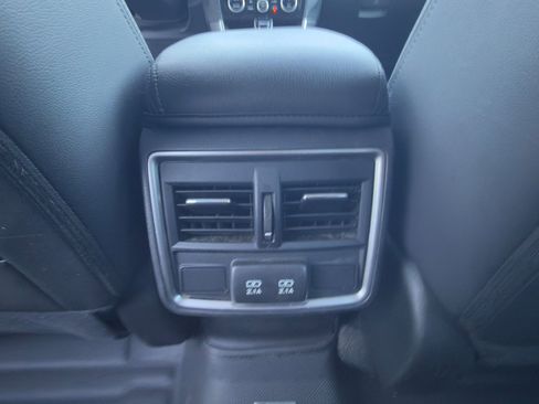 Certified 2023 Subaru Forester Limited image 15