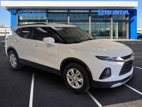 Used 2022 Chevrolet Blazer LT FWD image 1