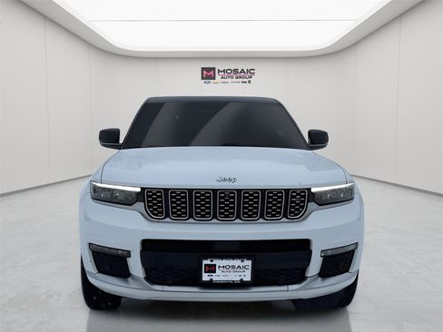 Used 2022 Jeep Grand Cherokee L Summit w/ Advanced Protech Group IV image 2