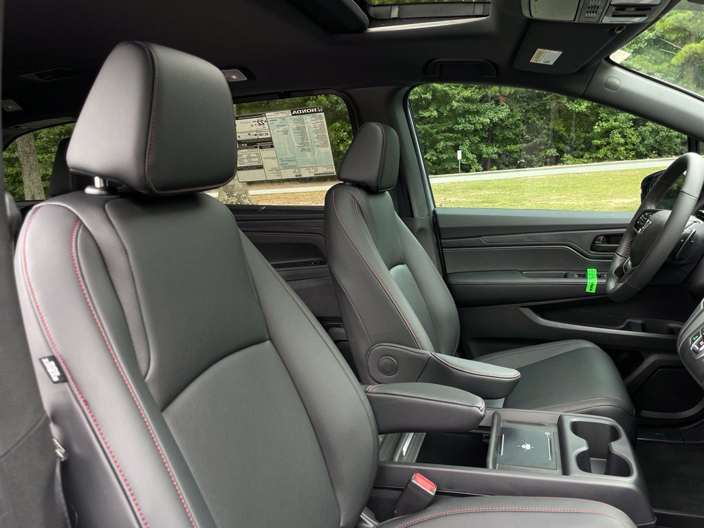 New 2027 Honda Odyssey Sport-L image 32