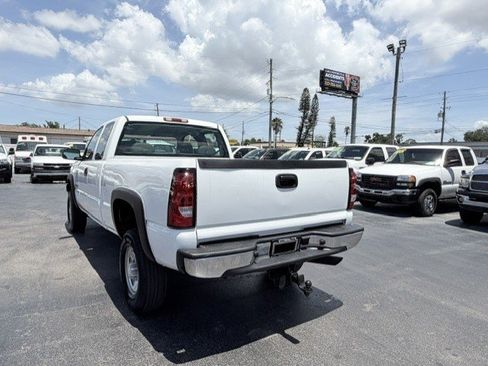 Used 2007 Chevrolet Silverado 2500 W/T RWD image 8