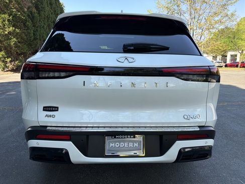 Certified 2025 INFINITI QX60 Luxe w/ Cargo Package image 26