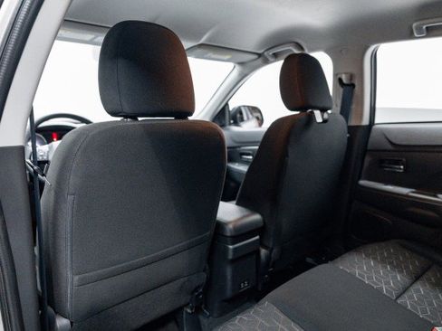 Used 2024 Mitsubishi Outlander Sport LE image 27