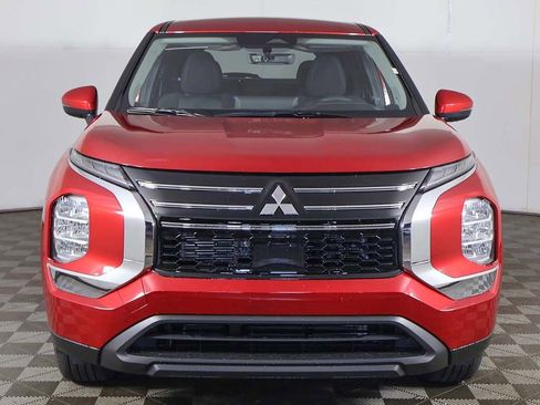 New 2026 Mitsubishi Outlander ES FWD image 10