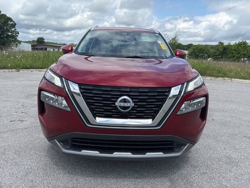 Used 2023 Nissan Rogue SL w/ SL Premium Package FWD image 4