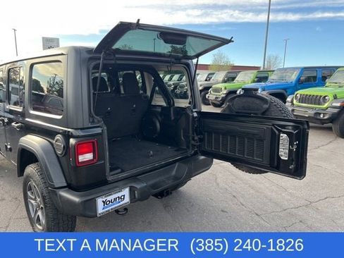 Used 2018 Jeep Wrangler Unlimited Sport S image 24