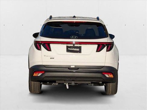 New 2025 Hyundai Tucson XRT image 8
