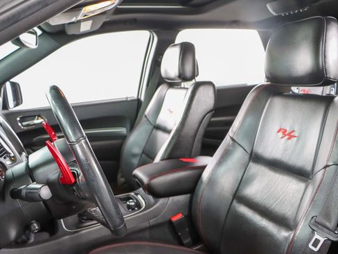 Used 2018 Dodge Durango R/T w/ Technology Group AWD/4WD image 26