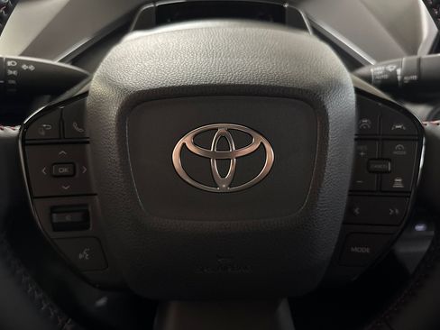 New 2026 Toyota Prius SE image 27