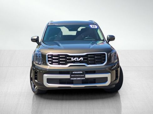 Used 2025 Kia Telluride S FWD image 2
