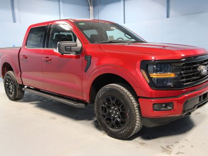 New 2025 Ford F150 XLT w/ Equipment Group 302A MID
