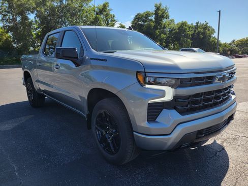 Used 2026 Chevrolet Silverado 1500 RST w/ Dark Appearance Package RWD image 3