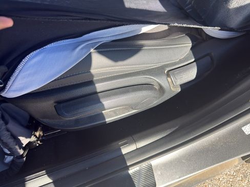 Used 2024 Kia Seltos S image 11