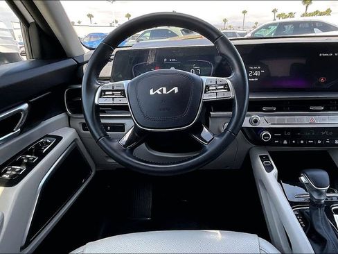 Used 2024 Kia Telluride S w/ S Sunroof Package AWD/4WD image 8