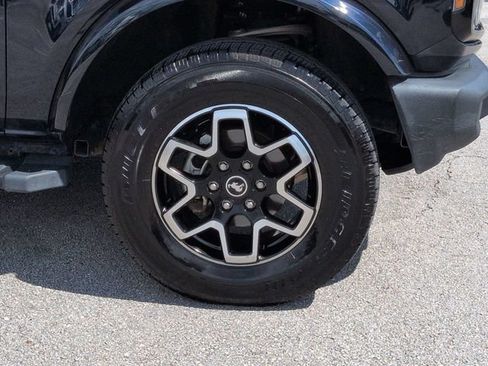 Certified 2021 Ford Bronco Outer Banks AWD/4WD image 11