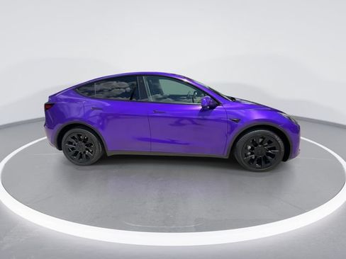 Used 2023 Tesla Model Y Long Range AWD/4WD image 9