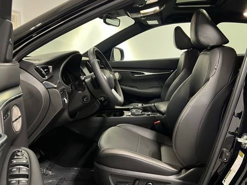 Certified 2025 INFINITI QX55 Essential image 11