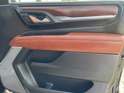 Used 2024 GMC Yukon Denali Ultimate image 36