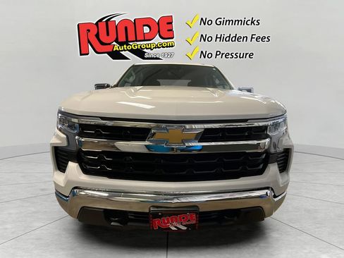 Used 2025 Chevrolet Silverado 1500 LT AWD/4WD image 9