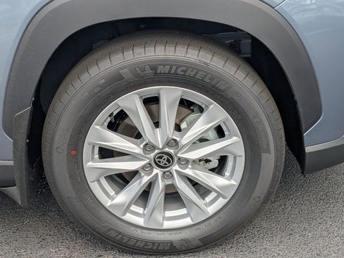 New 2026 Toyota Corolla Cross L image 12