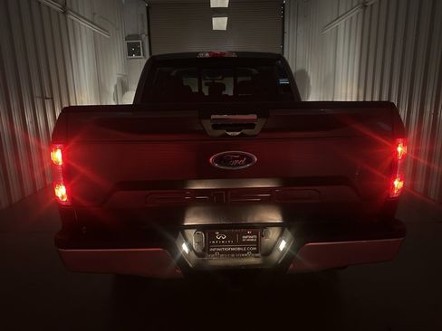 Used 2020 Ford F150 XLT w/ Equipment Group 302A Luxury image 9