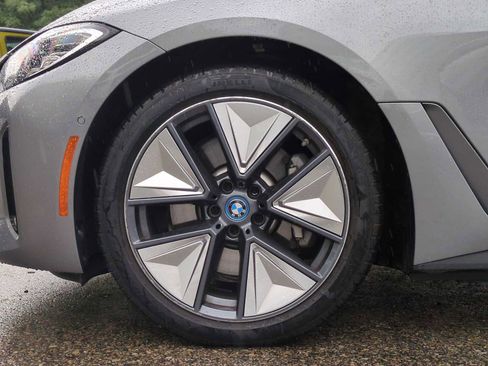 New 2024 BMW i4 eDrive40 w/ Premium Package image 14