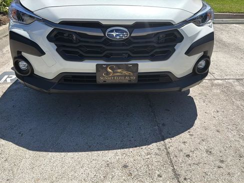 Used 2024 Subaru Crosstrek 2.0i Premium AWD/4WD image 12