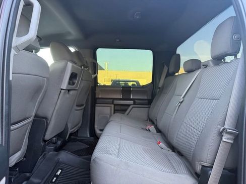 Used 2019 Ford F150 XLT image 4