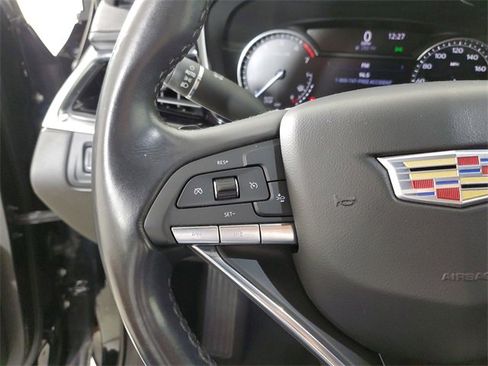 Used 2022 Cadillac XT6 Luxury image 26