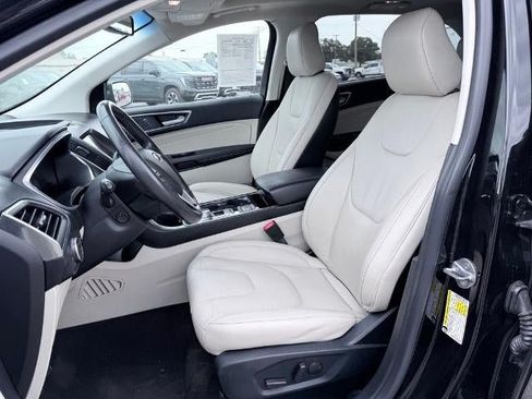 Used 2020 Ford Edge Titanium w/ Cargo Accessory Package FWD image 11