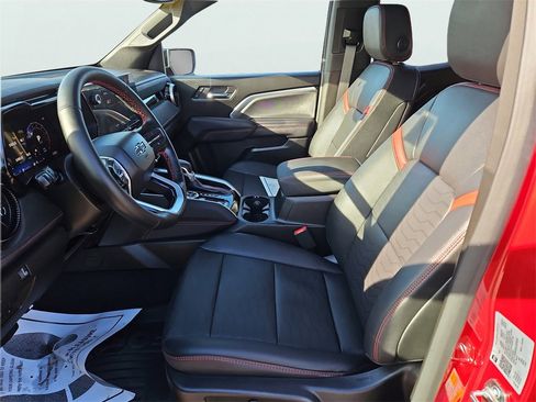 Certified 2025 Chevrolet Colorado Z71 w/ Z71 Convenience Package 2 image 34