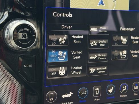 Used 2019 RAM 1500 Limited AWD/4WD image 23