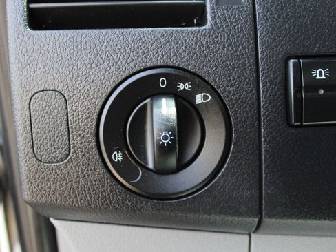 Used 2012 Mercedes-Benz Sprinter 2500 image 14