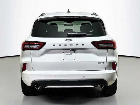 Used 2023 Ford Escape ST-Line w/ Tech Pack #1 AWD/4WD image 6