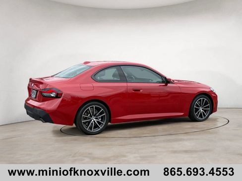 Used 2024 BMW 230i xDrive Coupe w/ Parking Assistance Package image 4