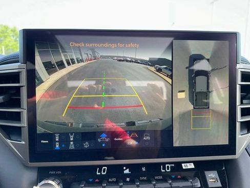 New 2026 Toyota Tundra Platinum AWD/4WD image 17