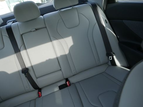 Certified 2026 Hyundai Elantra Limited FWD image 14
