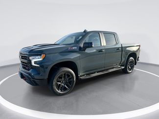 Used 2025 Chevrolet Silverado 1500 LT Trail Boss w/ Convenience Package II AWD/4WD video 1