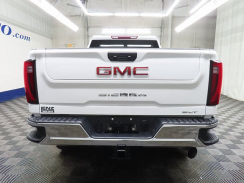 Used 2025 GMC Sierra 2500 SLT w/ SLT Convenience Package image 29