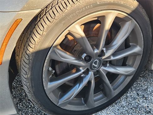 Used 2019 Lexus RC 300 image 9