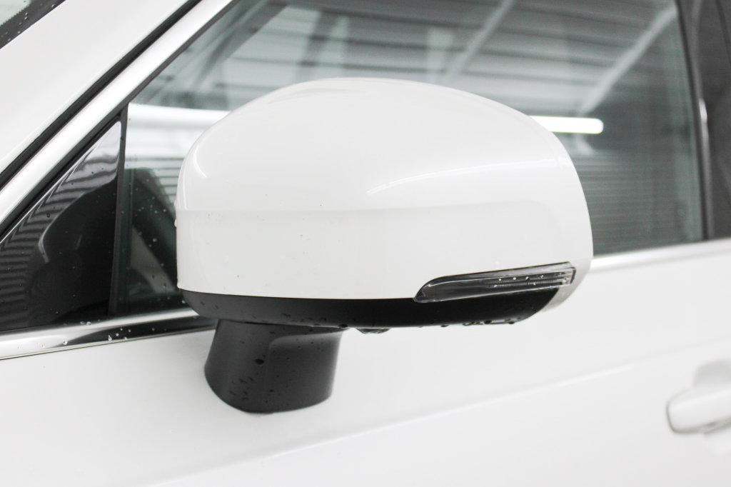 Certified 2025 Volvo XC90 B5 Ultra AWD/4WD image 7