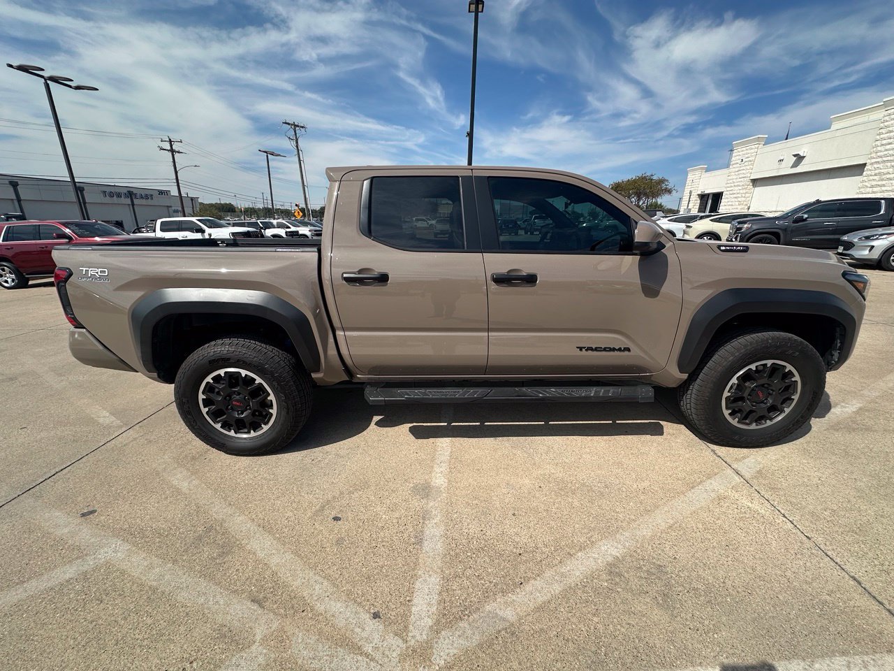 Used 2026 Toyota Tacoma TRD Off-Road AWD/4WD image 6