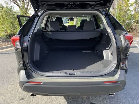 Certified 2025 Toyota RAV4 XLE w/ Convenience Package image 33